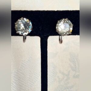 *PRICE DROP* Nemo Vintage Earrings Sparkling Rhinestone Solitaire Screw back MCM